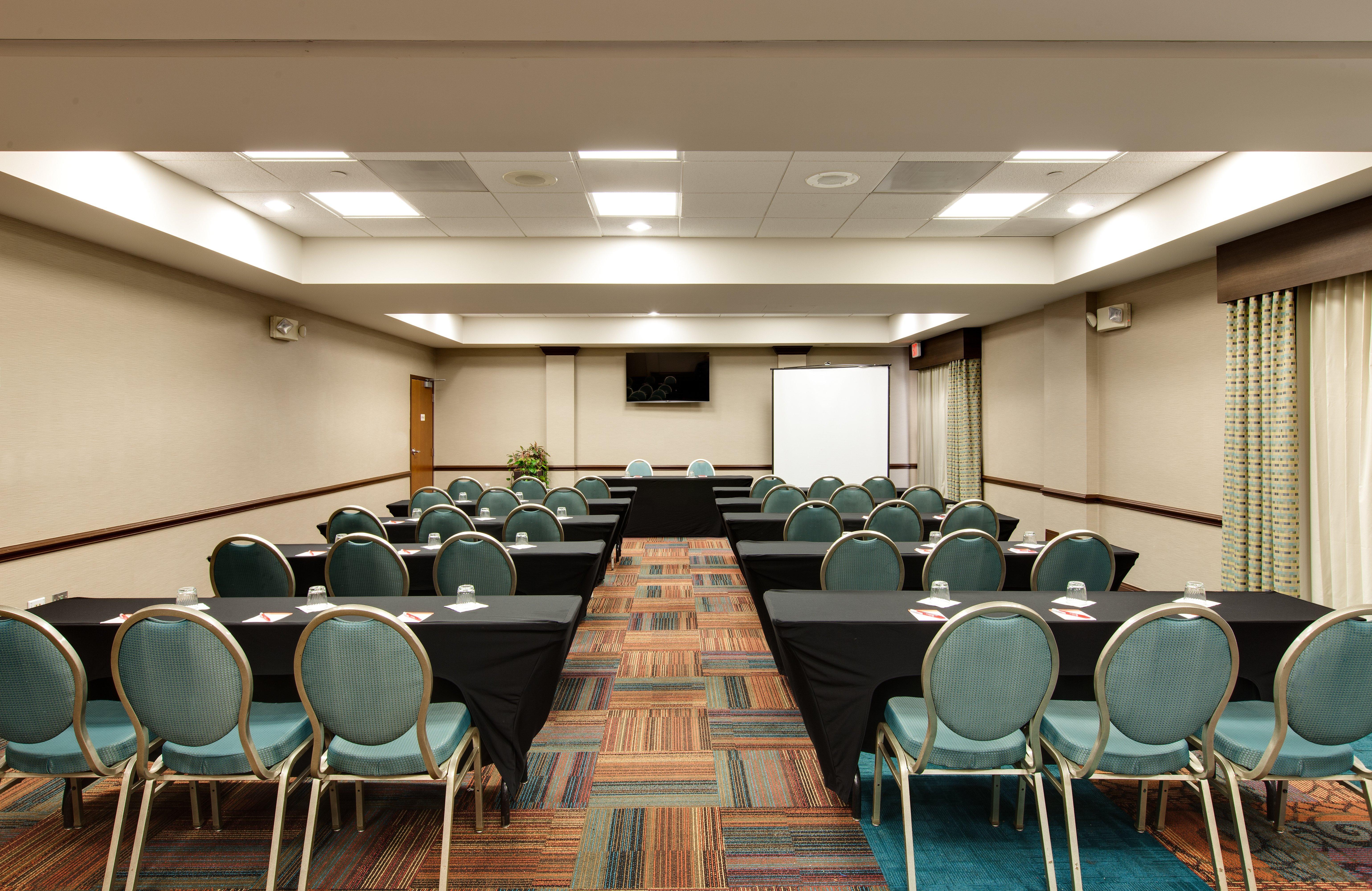 Hotel Indigo Chicago - Vernon Hills By Ihg Екстер'єр фото