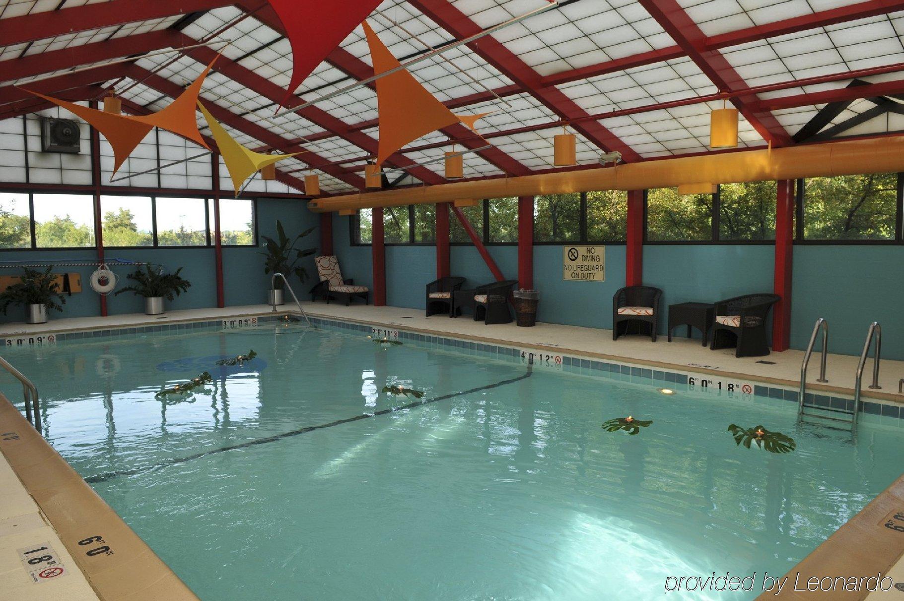 Hotel Indigo Chicago - Vernon Hills By Ihg Екстер'єр фото